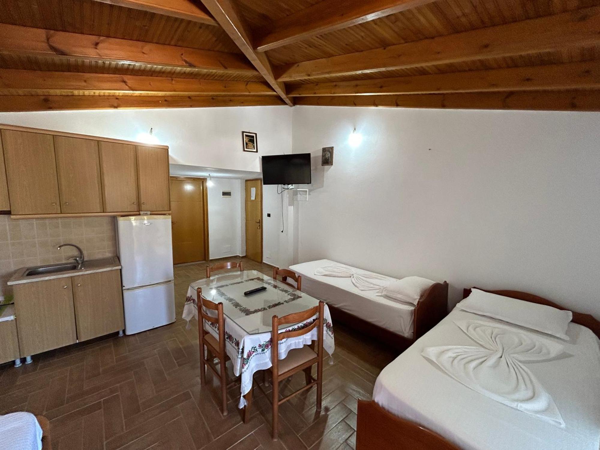 Caushi Apartments Ksamil Exterior photo